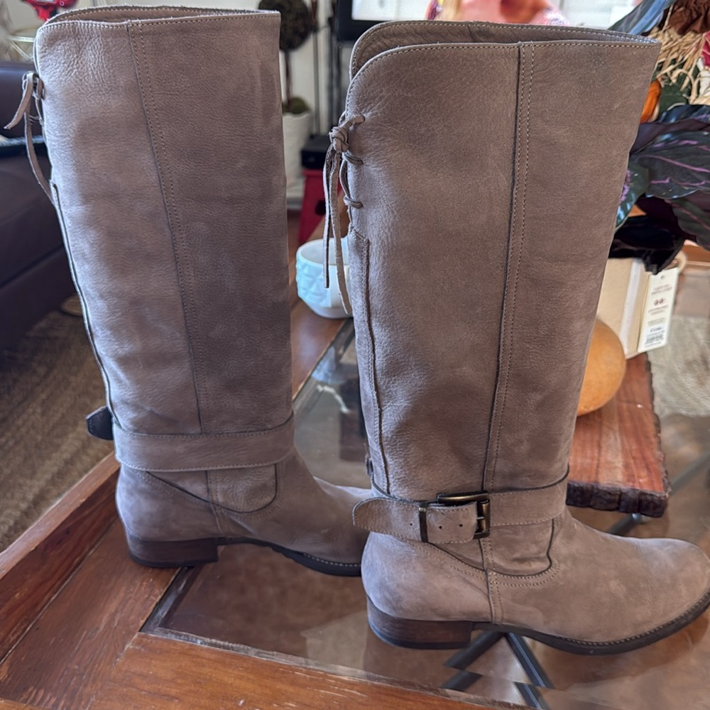 Barney’s New York Riding Style Boots - Picture 5 of 9